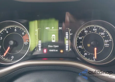 2018 Jeep Cherokee Latitude Fwd z USA, uszkodzony, nr VIN 1C4PJLCB5JD544577